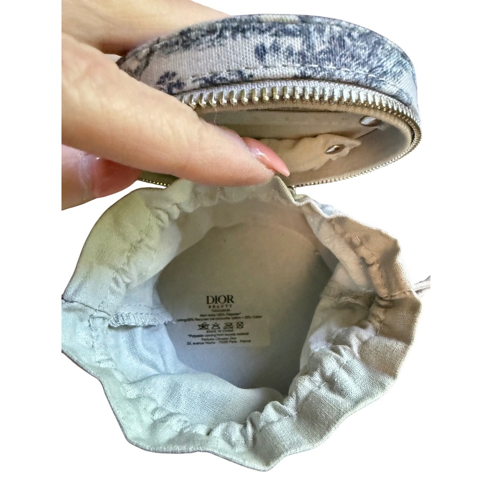 Dior Beauty Toile de Jouy World Map Round Jewelry Travel Case Box New - Picture 3 of 8
